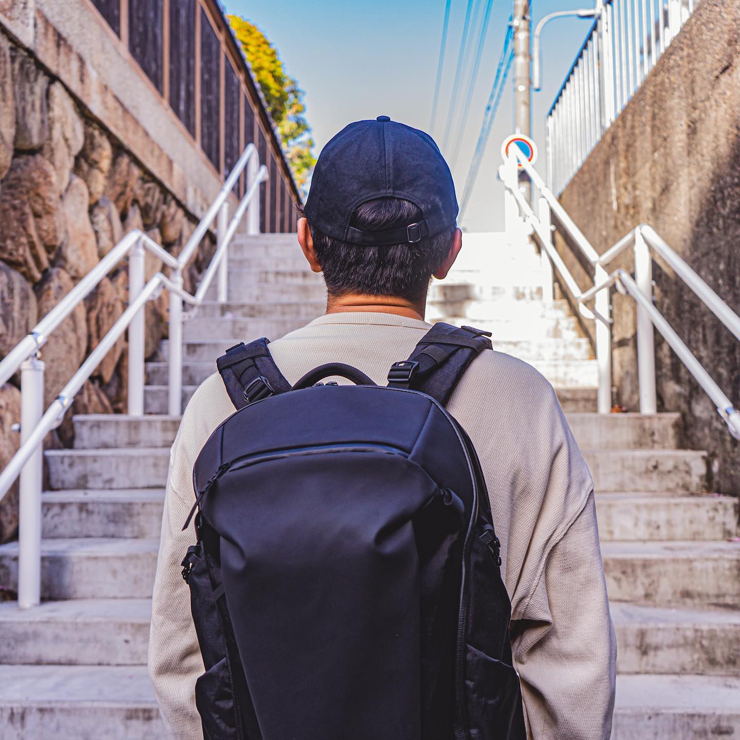 日々のライフスタイルに自信と満足感を与えてくれるRAPTOR COMMUTER PACKのクオリティ。harvestcorporation.jp で発売中。#doublesblack #dsbk #bag #mensbag #b...