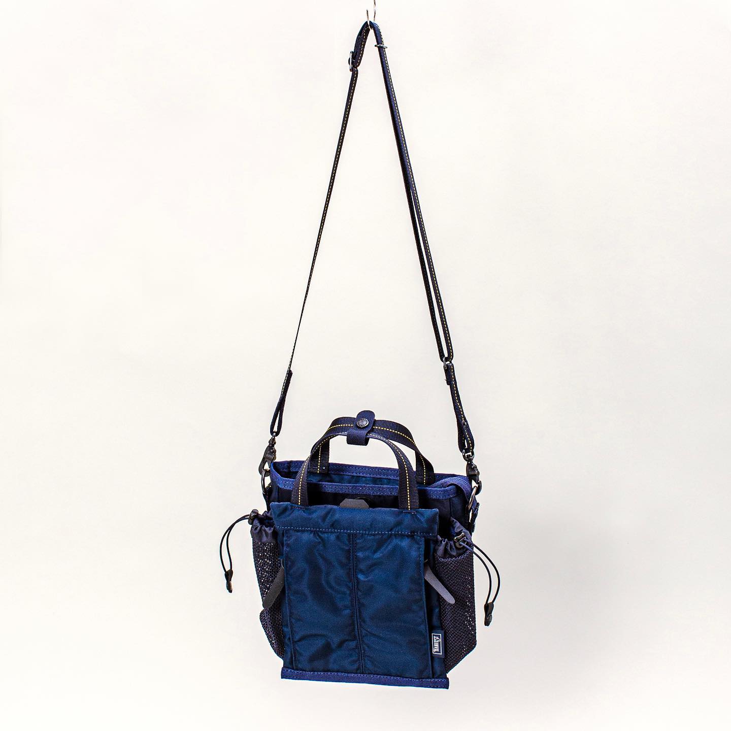 WINGMAN MINIharvestlabel.jpで発売中。#madeinjapan #harvestlabel #wingmanmini #craftsmanship #minishoulderbag #2waybag  #bluesignapproved #everydaycarr...
