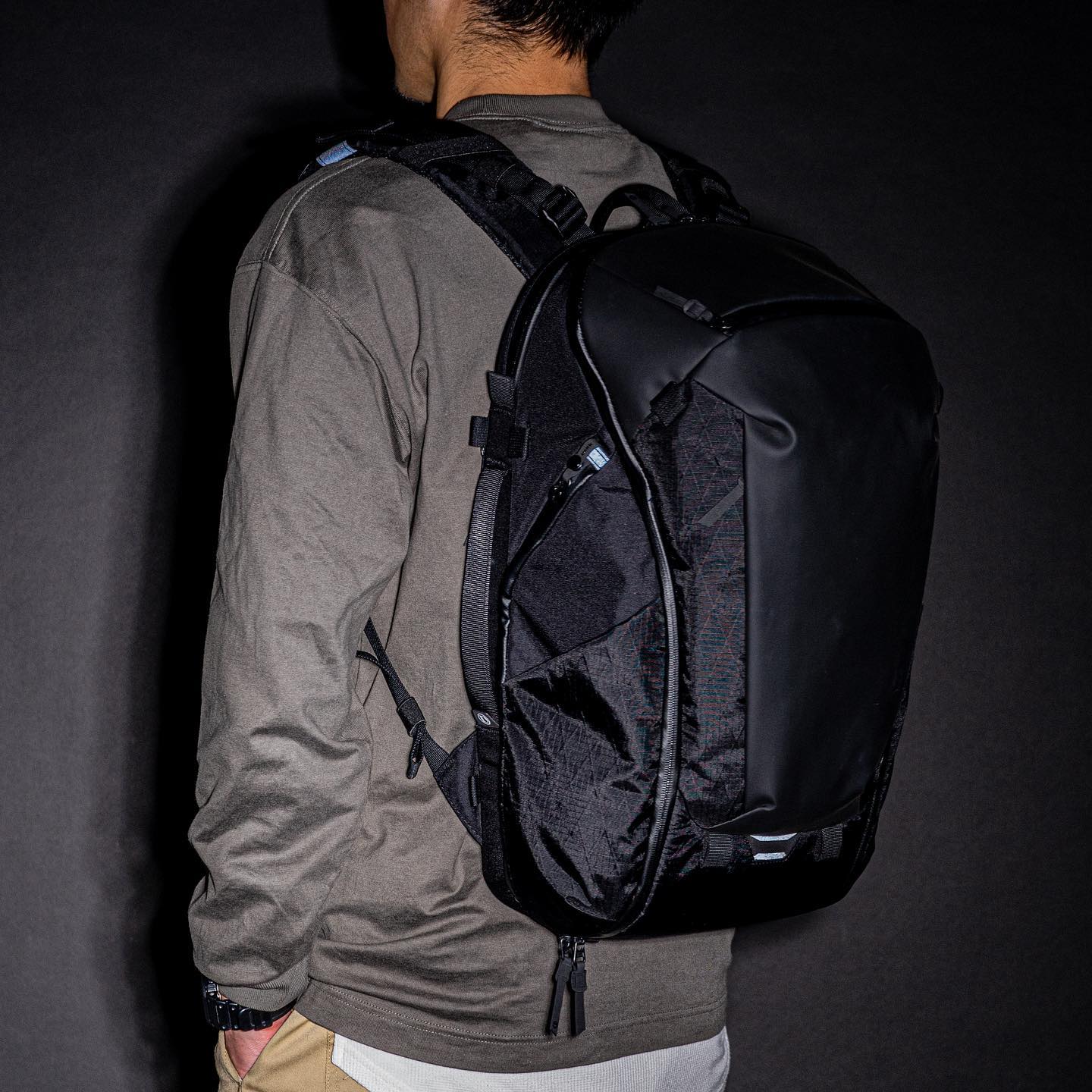 RAPTOR COMMUTER PACKharvestcorporation.jp で発売中。#doublesblack #dsbk #bag #mensbag #backpack #mensaccessories #streetstyle #functional #instyle #xp...